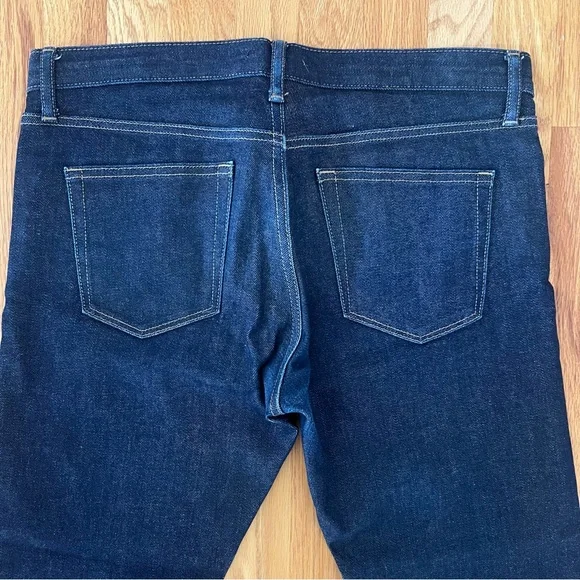 UNIQLO Men’s Dark Wash Stretch Jeans (33x30) - Picture 7 of 7